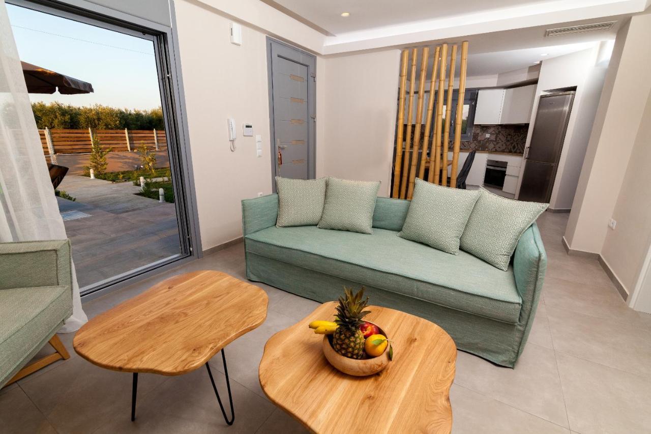 Villa Santa Barbara Hersonisos 헐소니소스 외부 사진